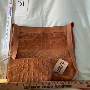 Brand new, Leather UNISA shoulder purse